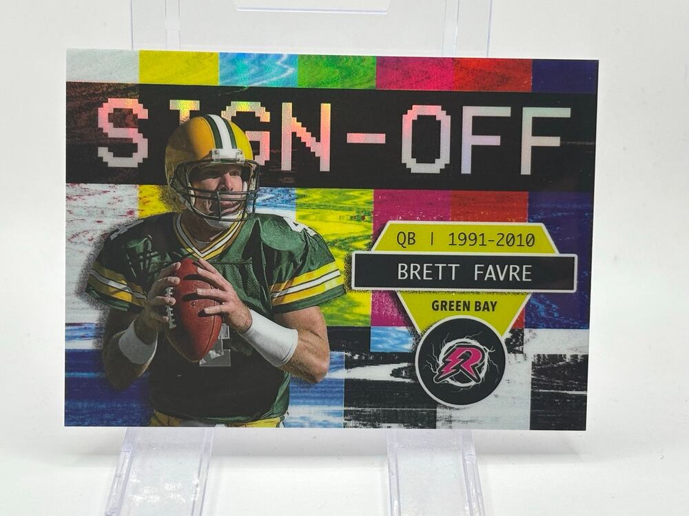 2023 Topps Composite Brett Favre Resurgence Sign Off SSP Case Hit Packers
